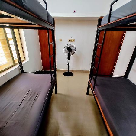 Gogonuts Hostel Varkala Esterno foto